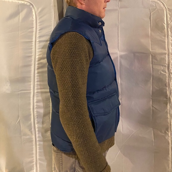 Vintage puffer men’s vest - Picture 3 of 8